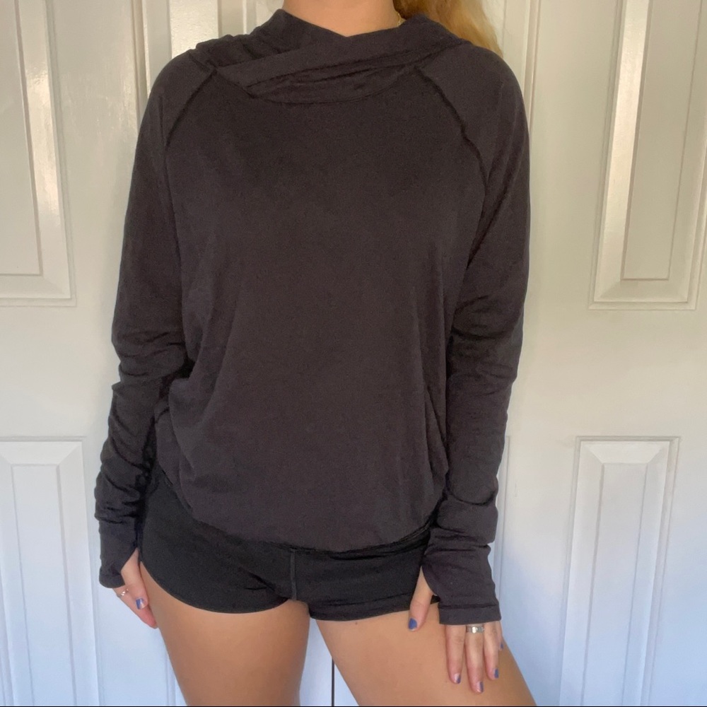 Black LuLu Lemon Long Sleeve